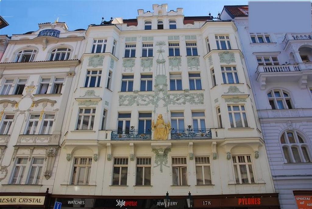 Charles IV Apartments Praga Zewnętrze zdjęcie